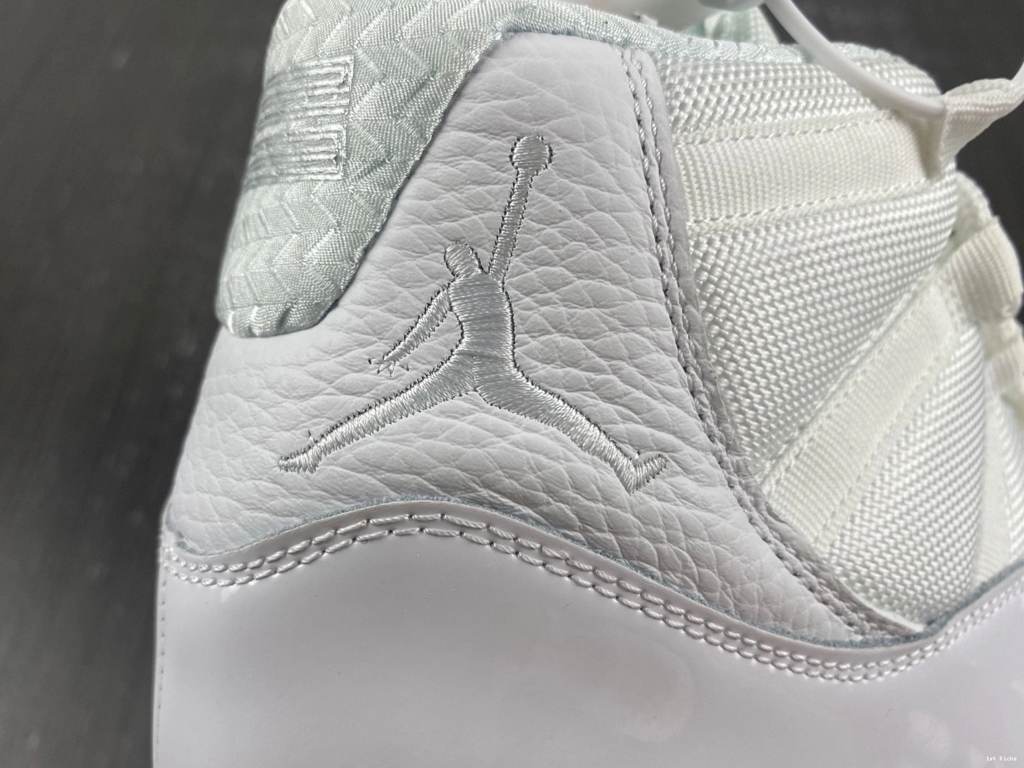 'Silver Jordan Anniversary' Retro  11 408201-101 Air  0512